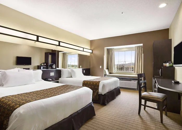 Microtel Inn & Suites By Wyndham Cambridge