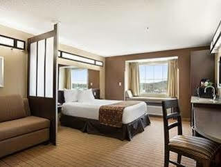 Hotel Microtel & By Wyndham Cambridge